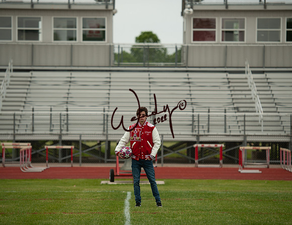 2021SeniorJoe-0282-Do_not_copyPROOF