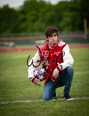 2021SeniorJoe-0299-Do_not_copyPROOF