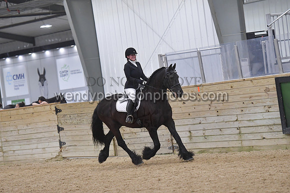 082_9457-Do_not_copy_PROOF