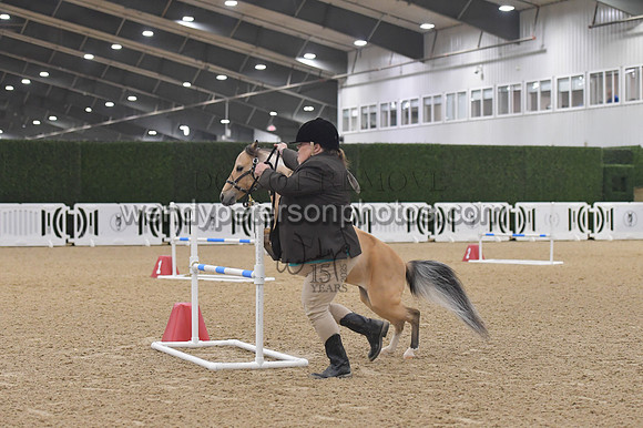 033_7963-Do_not_copy_PROOF
