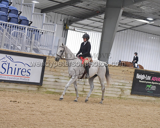 044_8284-Do_not_copy_PROOF
