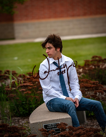 2021SeniorJoe-0388-Do_not_copyPROOF