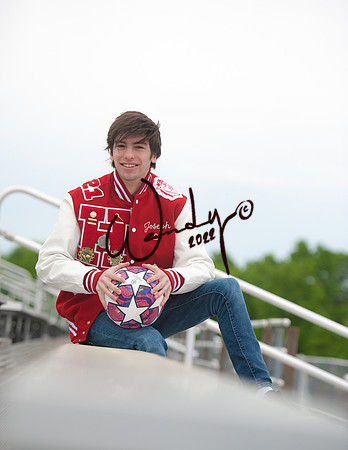 2021SeniorJoe-0269-Do_not_copyPROOF