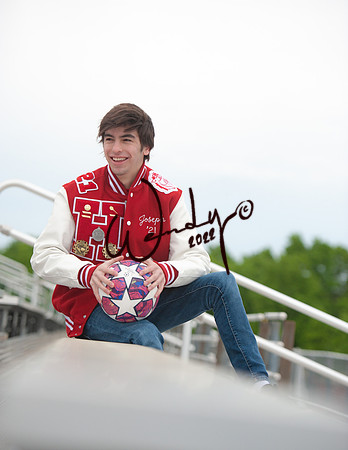 2021SeniorJoe-0267-Do_not_copyPROOF
