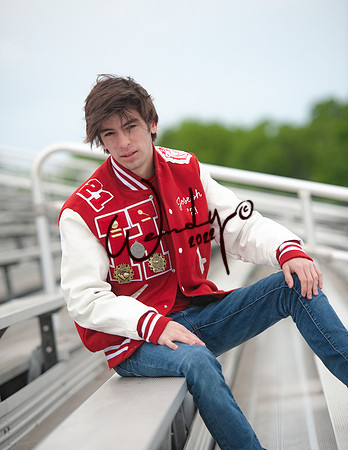 2021SeniorJoe-0230-Do_not_copyPROOF