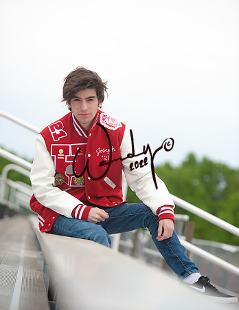 2021SeniorJoe-0227-Do_not_copyPROOF