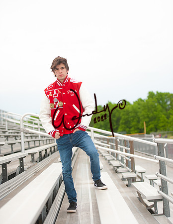 2021SeniorJoe-0192-Do_not_copyPROOF